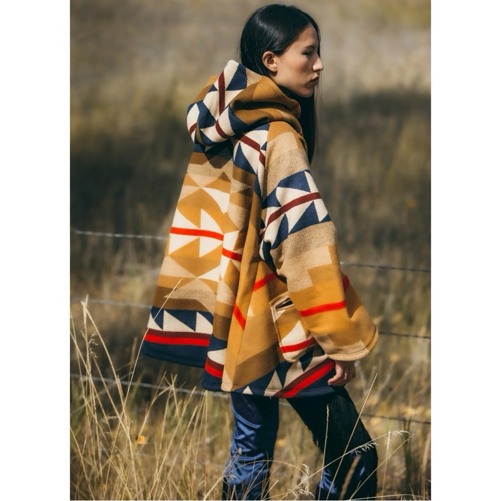 Lindsey Thornburg x Pendleton Brown Native American Print Wool Cape Cloak Coat - Picture 13 of 14